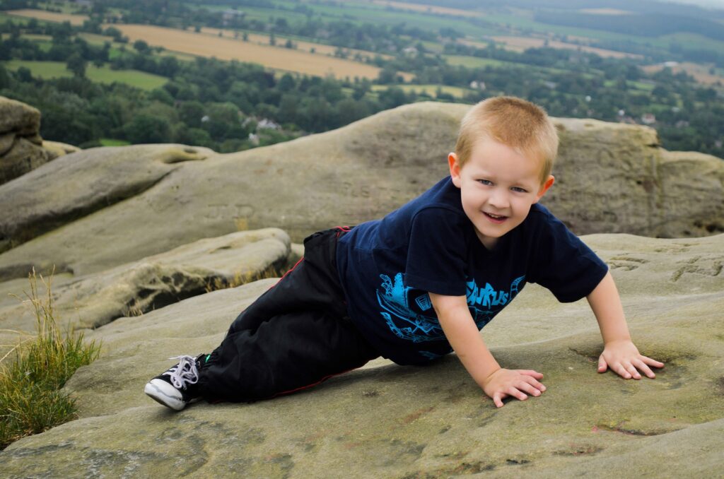 How to build a climbing wall for kids