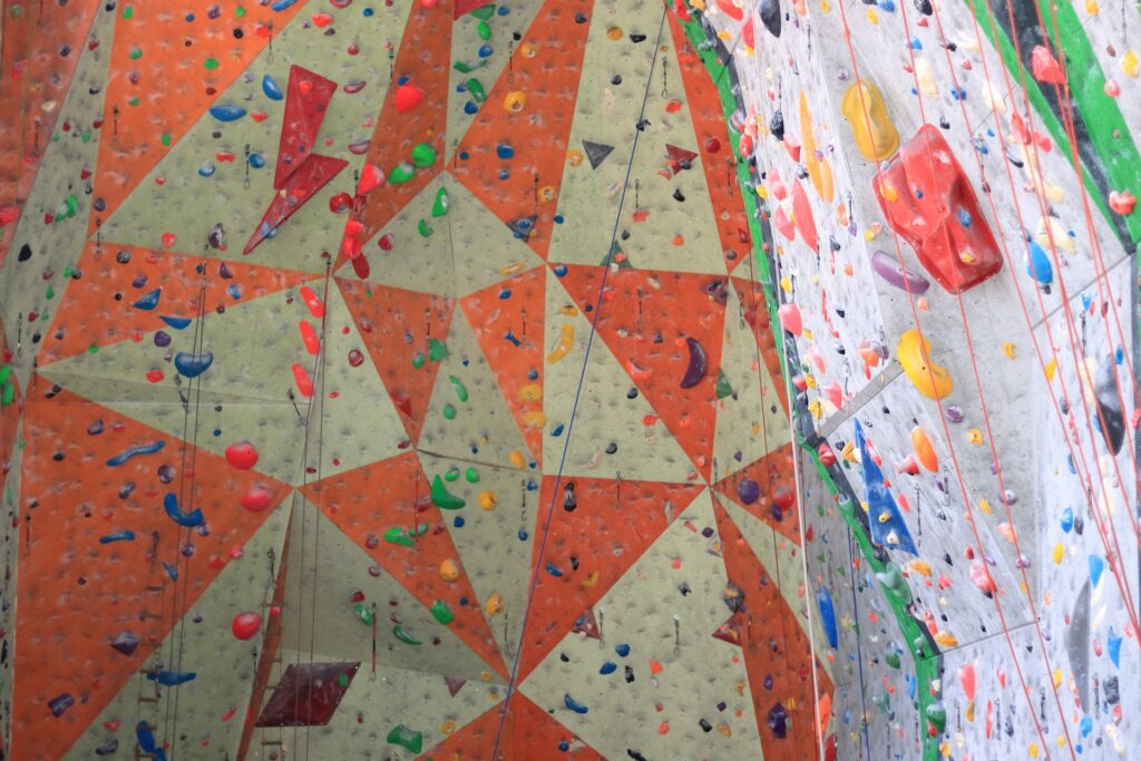 guide to Indoor Climbing gyms