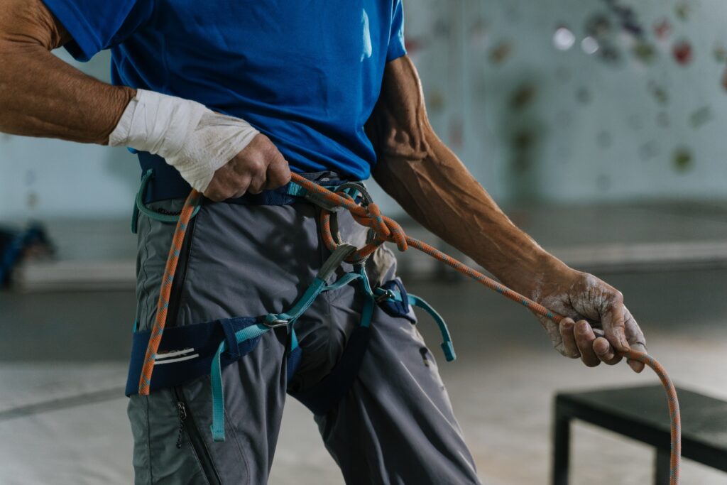 How to choose a climbing harness